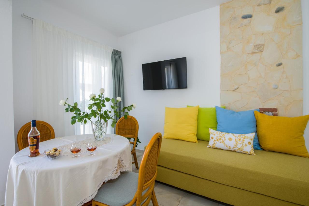 Lucky Suites (Adults Only) Rethimnon Buitenkant foto